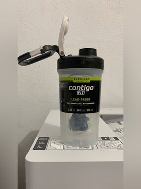 Contigo Fit Shake and Go Fit 2.0 (20 Oz)